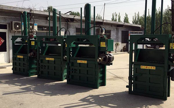 纏繞打包機(jī)制造公司